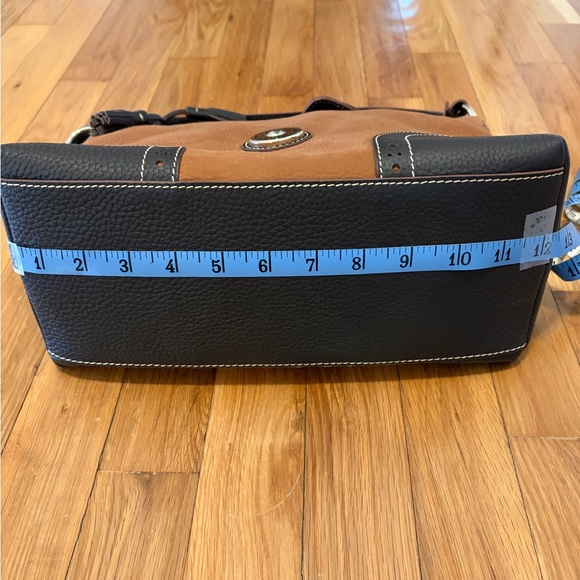 Dooney & Bourke Tan and Black Nubuck Shoulder Bag - Picture 14 of 14